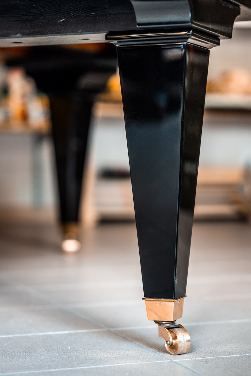 C. Bechstein vleugelpiano model V-200