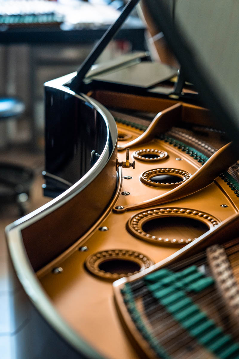 C. Bechstein vleugelpiano model V-200