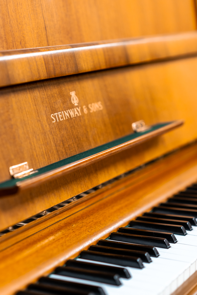 Steinway Model Z 403588 4