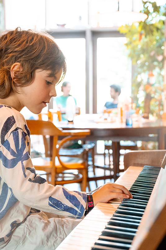Voordelig een piano huren of huurkopen bij Kint Pianos in Gent